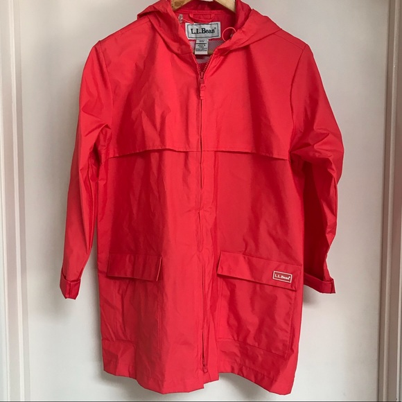 L.L. Bean Jackets & Blazers - L.L. Bean rain jacket